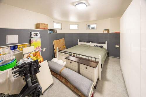 Keller: Schlafraum - 