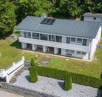 Thronen und Wohnen über den Dächern von Tuttlingen