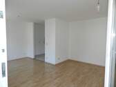 Küche im Wohnzimmer integriert - 2 Zimmer Etagenwohnung in Leipzig