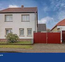 Einfamilienhaus mit Nebengelass in Nettgau - Viel Potenzial - Jübar