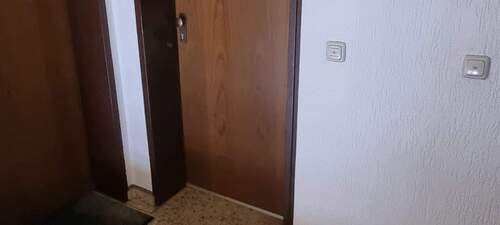 Wohnungseingang - Etagenwohnung mit 70,00 m² in Oberhausen zur Miete