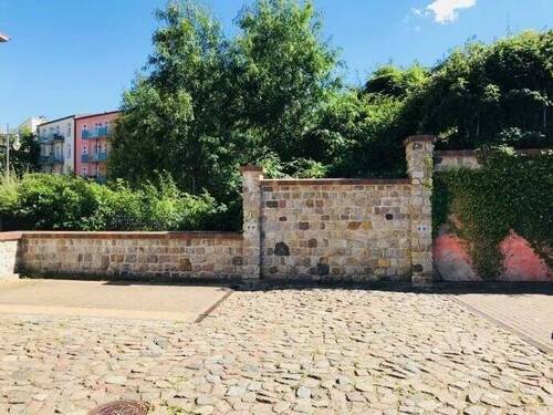 Die Stellplätze - ~ Töpferberg Freier Stellplatz in der Schweriner Innenstadt ~