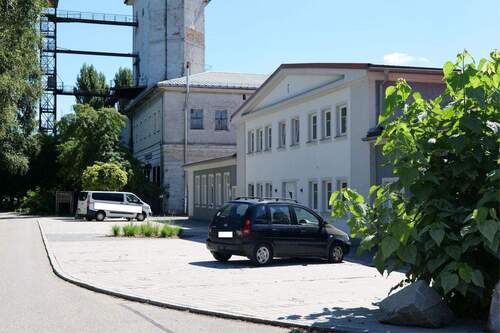 Ansicht Zufahrt Nordwest - Halle zum Kaufen in Töging