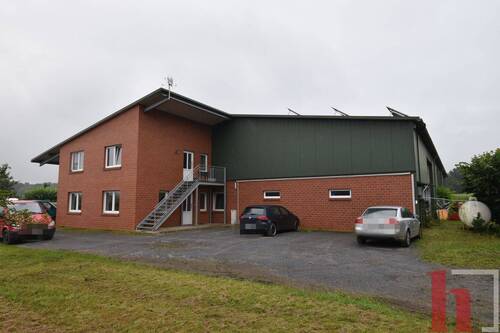 Gewerbeobjekt mit Lagerhalle - 