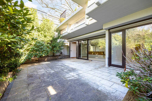 Terrasse - 5 Zimmer Etagenwohnung in Düsseldorf