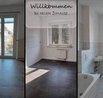 Ankommen und wohlfühlen! Hübsche Zwei-Zimmer-Wohnung mit Balkon - Plauen Ostvorstadt