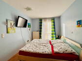 Elternzimmer (OG) + fr. Balkon - 