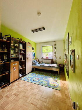 Kinderzimmer 2 (OG) - 