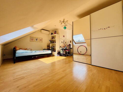 Zimmer (DG) mit Klimaanlage - 