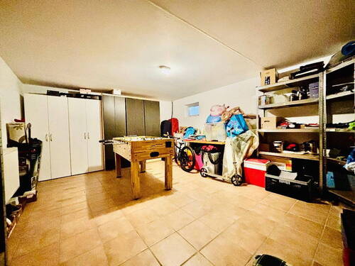 Hoppyraum mit Heizung(KG) - 