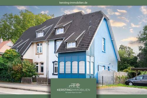 Krefeld Fischeln - Historischer Charme trifft Potenzial! Einfamilien-Doppelhaushälfte mit Südgarten in Krefeld-Fischeln
