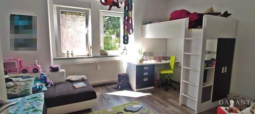 Kinderzimmer.EG - 3 Zimmer Etagenwohnung zum Kaufen in Sinsheim