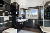 Badezimmer vor Hauptschlafzimm - Etagenwohnung mit 122,00 m&sup2; in Berlin zum Kaufen