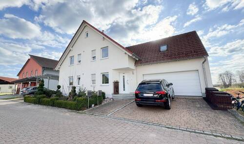 Garage - 