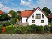 Frontansicht - 7 Zimmer Mehrfamilienhaus, Wohnhaus in Nürnberg