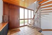 Treppenhaus - Eingangsbereich - 
