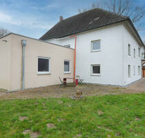 Ländlich gelegenes Einfamilienhaus mit vielen Möglichkeiten - Lippstadt / Lohe