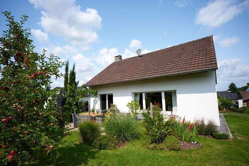 Aussenansicht - 6 Zimmer Einfamilienhaus zum Kaufen in Menden