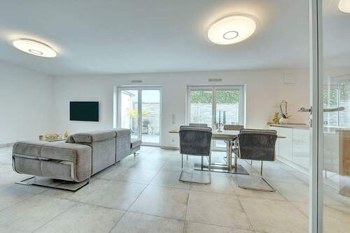 Wohn/-Essbereich - Einfamilienhaus mit 143,00 m&sup2; in Düsseldorf zum Kaufen