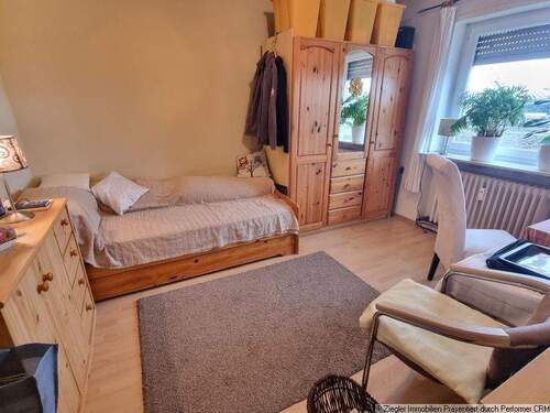 15 OG Kinderzimmer 2 - 