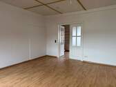 Bild 1 - 3 Zimmerwohnung in Seesen - 500,00&nbsp;EUR Kaltmiete, ca.&nbsp; 111,00&nbsp;m&sup2;&nbsp;Wohnfl&auml;che