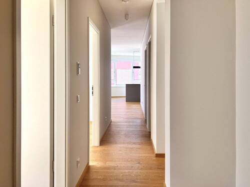 Flur / Eingangsbereich - 