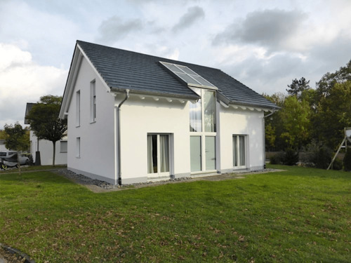 Gartenansicht - 5 Zimmer Einfamilienhaus in Trossingen