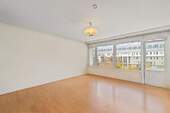 Wohnzimmer - Etagenwohnung mit 85,00 m² in Bonn zum Kaufen