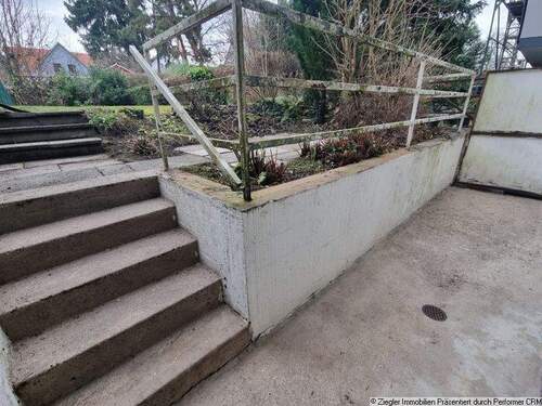 18c Sout, Freisitz - 