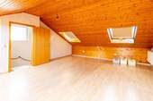 Studio - 