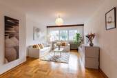 Wohnen - 6 Zimmer Doppelhaushälfte in Neuss