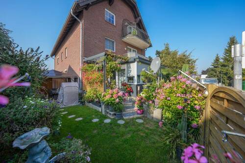 Gartenansicht - 2 Zimmer Etagenwohnung zum Kaufen in Kaarst