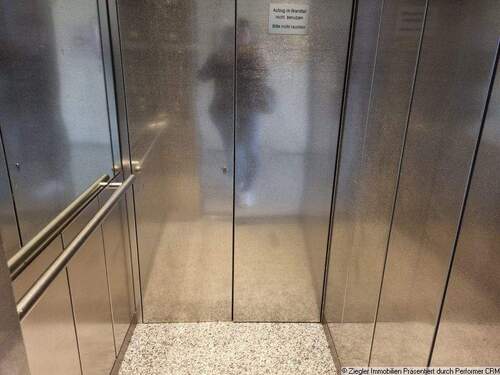 18 Aufzug - 