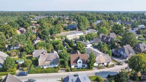 Luftbild Süd-Westansicht - 