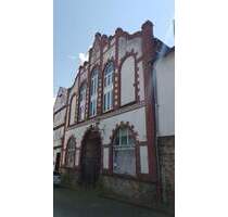 Sanierungsbedürftiges Mehrfamilienhaus in Fritzlar zu verkaufen