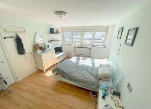 Elternschlafzimmer 1. OG - 