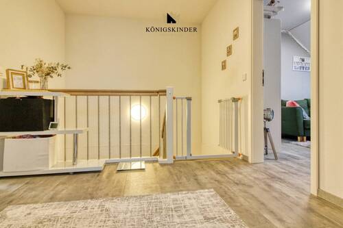 große Empore im ersten OG - 
