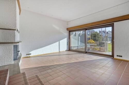 Wohnzimmer - Einfamilienhaus mit 161,00 m&sup2; in Langenfeld zum Kaufen