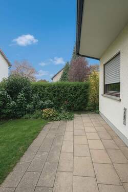 Garten - 2 Zimmer Etagenwohnung zum Kaufen in Stuttgart