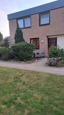 Bild 2 - 4 Zimmer Reihenendhaus zum Kaufen in Lüneburg