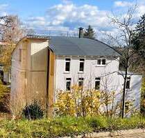 Hochwertige Dachgeschosswohnung mit traumhaftem Blick über Ilmenau