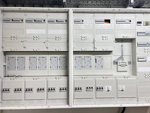 Installation Elektro Zähleran. - 