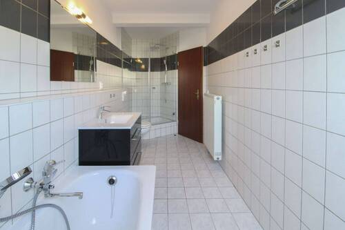 Badezimmer im OG - 