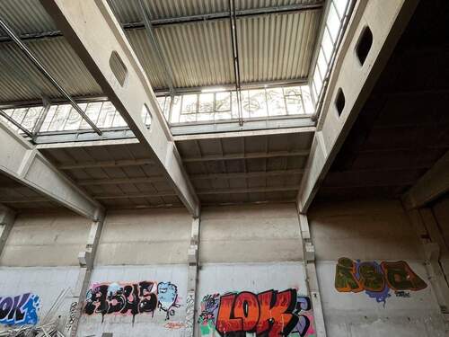 Hallenfläche - Halle in Leipzig