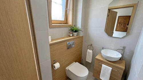 Gäste-WC - KI Visualisierung - 