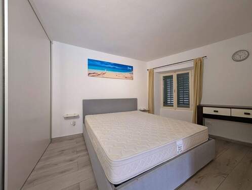 PXL_20251104_081355176.jpg - Etagenwohnung mit 40,00 m&sup2; in Rovinj zum Kaufen