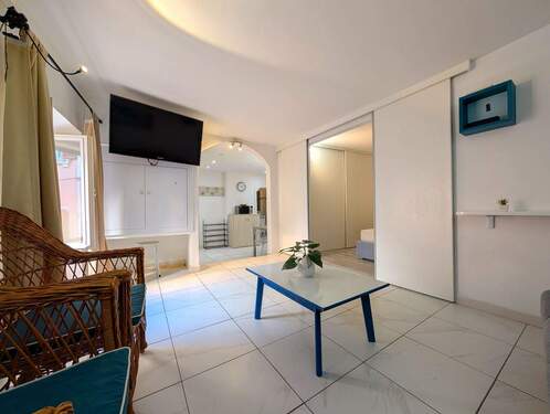 PXL_20251104_081325580.jpg - 