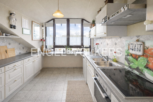 Praktische Einbauküche - 2 Zimmer Etagenwohnung zum Kaufen in Mettmann