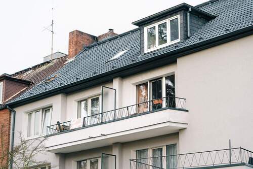 Balkone - Faktor 20,2 Saniertes Mehrfamilienhaus in begehrter Lage Hamburg Horn