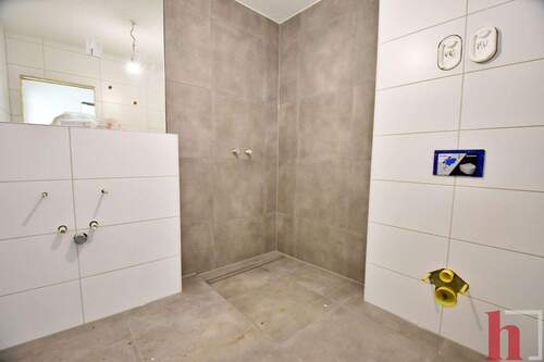 Whg. 04 + 07 - Badezimmer - 